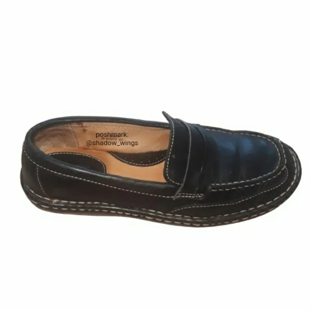 Vintage Born Women's Black Penny Loafers / Size 7.5 Square Toe Slip On Shoes